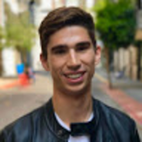 Profile Picture of Davis Foster (@davisfoster) on Poshmark