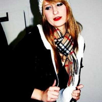Profile Picture of Lea Weber (@LeaWeber) on Twitter