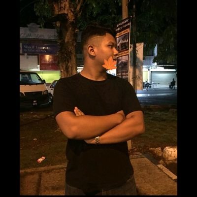 Profile Picture of MatDaniel_ (@DanielHashim_) on Twitter