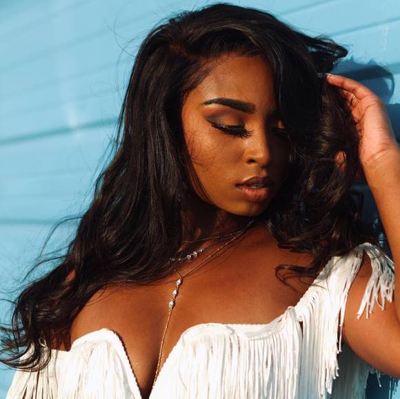 Profile Picture of Kennedy Danielle (@knabors18) on Poshmark