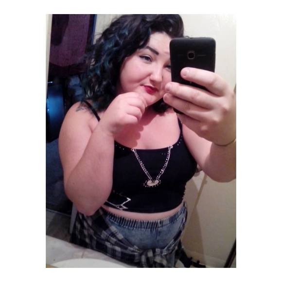 Profile Picture of Cierrah Wright (@cierrahwright) on Poshmark
