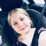 Profile Picture of Emilybatts (@emilybattsxox) on Instagram