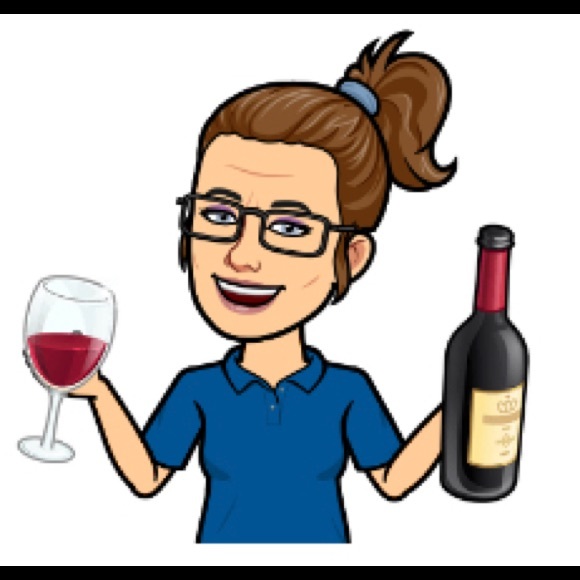 Profile Picture of Allison Bowen (@allisonbowen238) on Poshmark