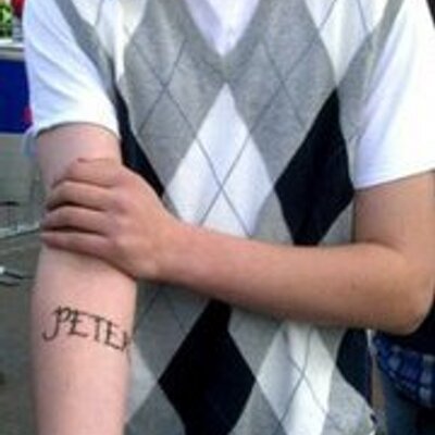 Profile Picture of Josh Hawkinson (@UnaBombaBJ) on Twitter