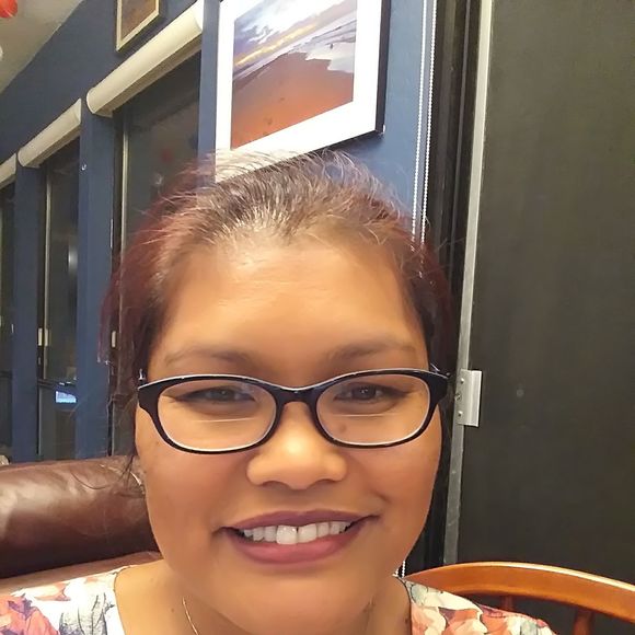 Profile Picture of Lucia Silva (@danebermejo) on Poshmark