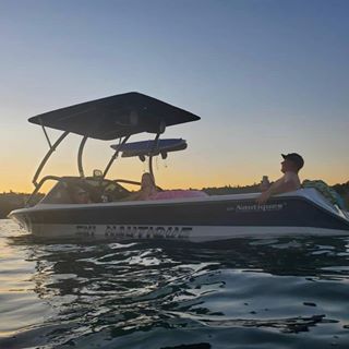 Profile Picture of Jordan Ermatinger (@jordan.ermatinger) on Facebook