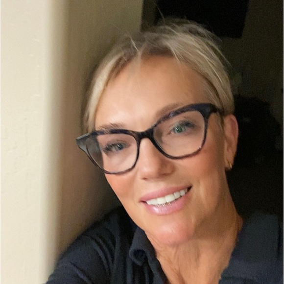 Profile Picture of Kimberly Brumfield (@brumfield61) on Poshmark