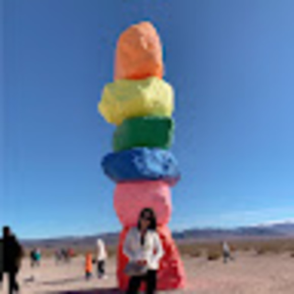 Profile Picture of Bomi Kim (@ybm111213) on Poshmark