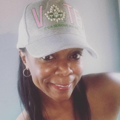 Profile Picture of Kimberly Nichols (@khooper1908) on Twitter