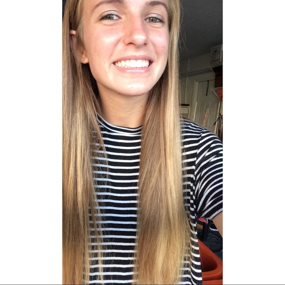 Marina Theede - Poshmark Profile Picture of Marina Theede (@marinaxtheede) on Poshmark