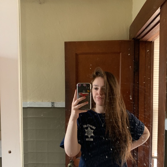 Profile Picture of Katherine Carpiniello (@kathcarpiniello) on Poshmark