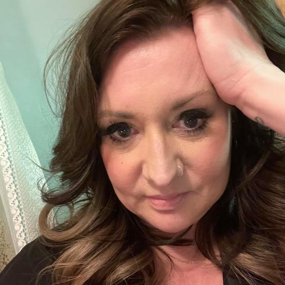 Tara Nordmarken - Poshmark Profile Picture of Tara Nordmarken (@taranordmarken) on Poshmark