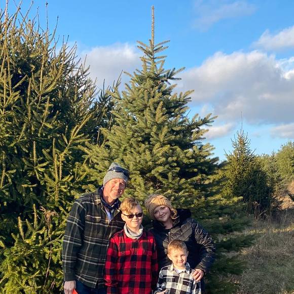 Joellen Kendall johnson - Poshmark Profile Picture of Joellen Kendall johnson (@joellenkenda105) on Poshmark