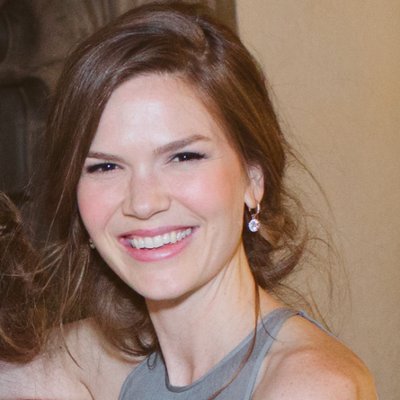 Profile Picture of Lisa Dobbin (@DobbinLisa) on Twitter