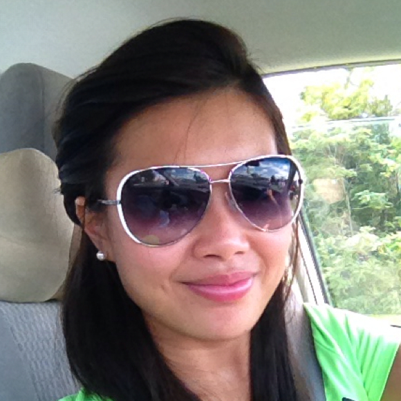 Profile Picture of Kaien Ting (@kaienting) on Poshmark