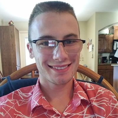Profile Picture of Levi Springer (@Txboy0211) on Twitter