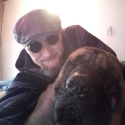 Profile Picture of Chris Gilmartin (@mrfnballs) on Twitter