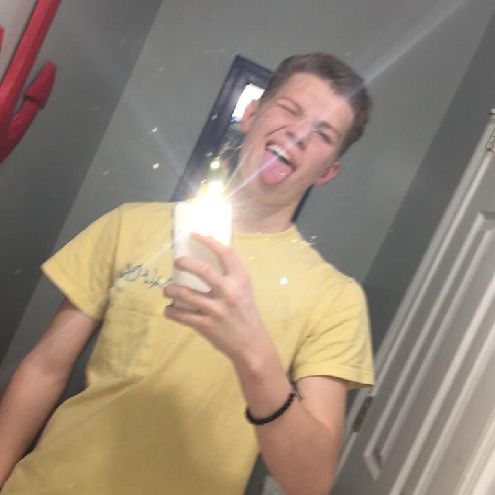 Profile Picture of DamianConley (@damianconley) on Tiktok