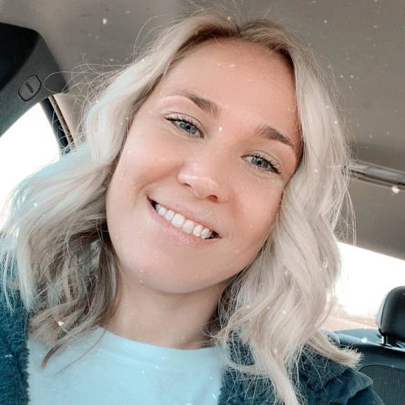 Profile Picture of Sonia Freeman (@soniafreeman185) on Poshmark