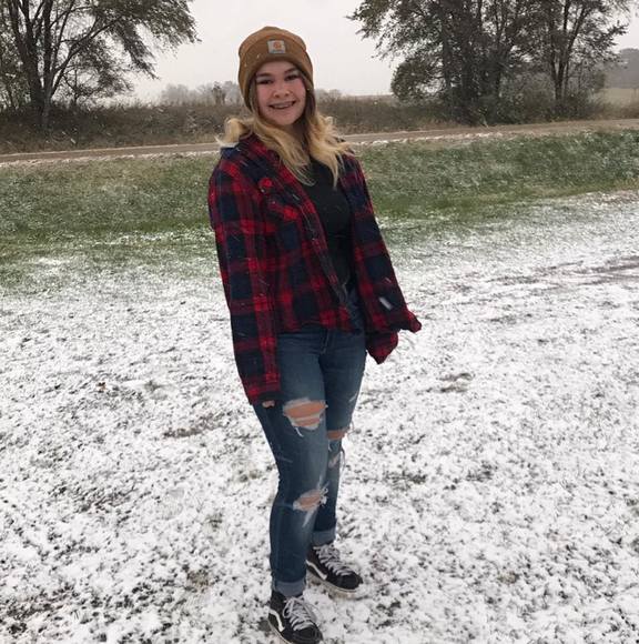 Profile Picture of Raeman Mathis (@raeman2005) on Poshmark