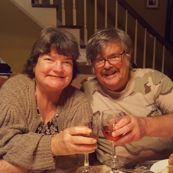 Profile Picture of Carol Camenga (@ccamenga) on Poshmark