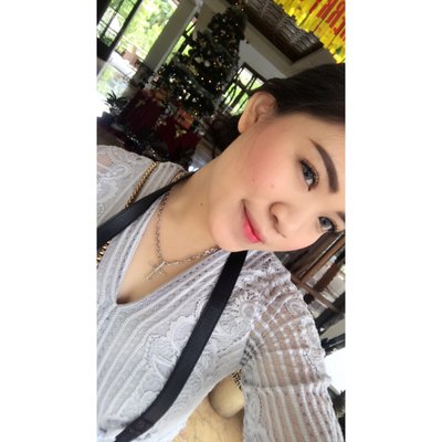 Profile Picture of Clairine Laura (@laurafransisca_) on Twitter