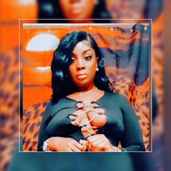 Profile Picture of Danet Joseph (@danetjoseph) on Poshmark