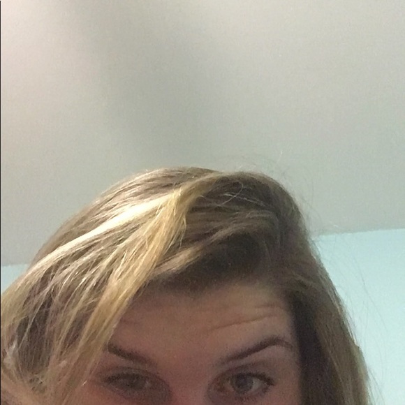 Profile Picture of Hallie Westphal (@westphalh) on Poshmark