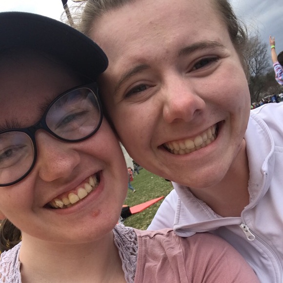 Kira Fabey - Poshmark Profile Picture of Kira Fabey (@kdog3159) on Poshmark