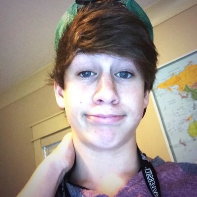 Profile Picture of Chris (@chris_levario) on Twitter