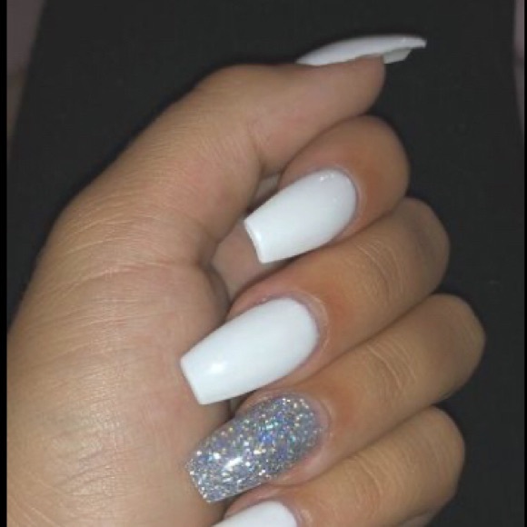 Profile Picture of Kaydence Chadwick (@kaydencec184) on Poshmark