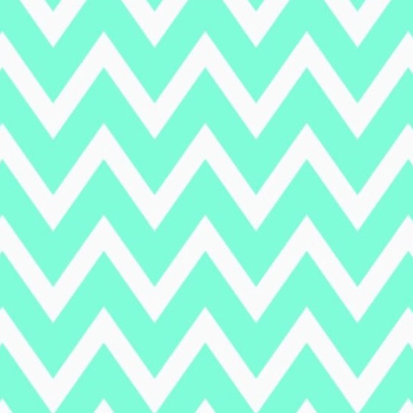 Profile Picture of Gianna Giamarese (@gianna264) on Poshmark