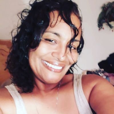 Profile Picture of Chelleloveva (@RosalindScottC1) on Twitter