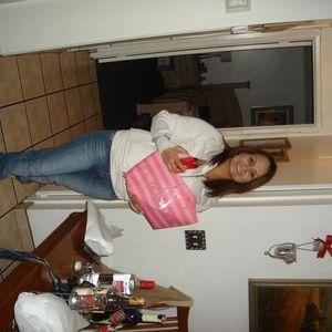 Profile Picture of Ali Castro (@375658242) on Myspace