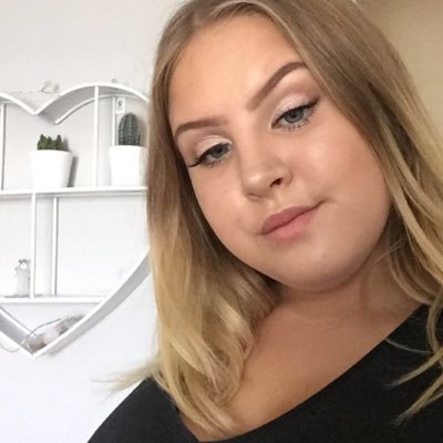 Amanda Persson - Twitter Profile Picture of Amanda Persson (@amandaperssonnn) on Twitter