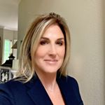 Profile Picture of Lisa Krueger (@lisasansonkrueger) on Instagram