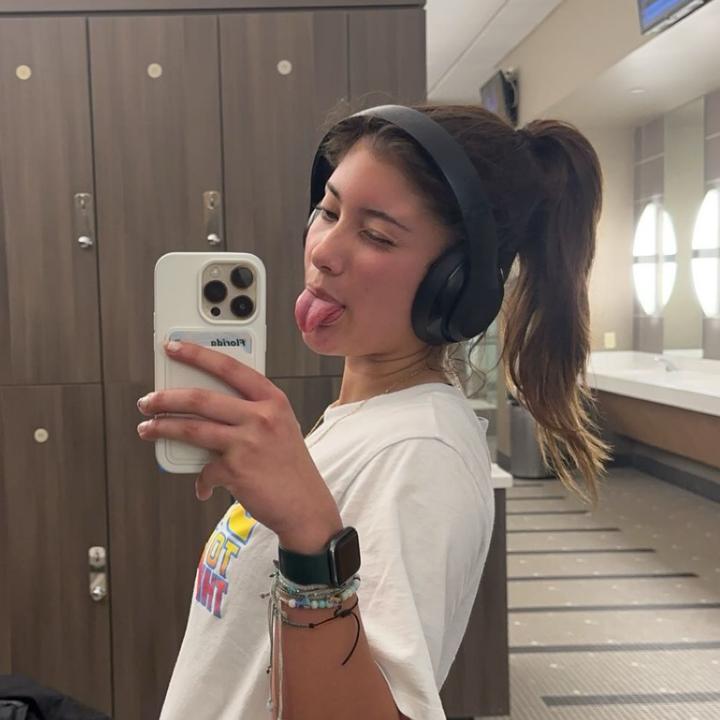 Profile Picture of paula:/ (@@paulaugh) on Tiktok