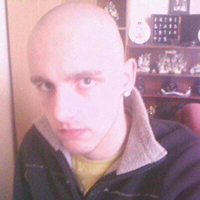 Profile Picture of Paul Blackham (@HuggyBear92) on Twitter