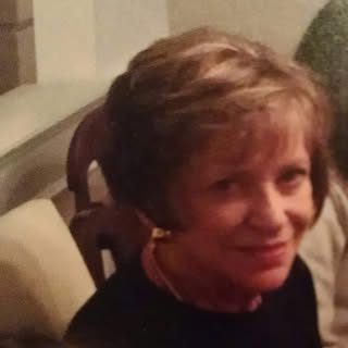 Profile Picture of Janet Golden (@goldenjanet) on Instagram