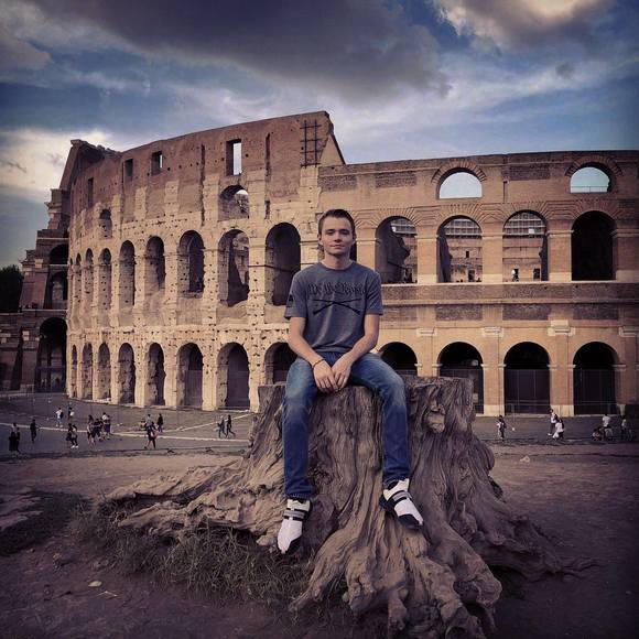 Profile Picture of Xavier Ross (@xross07) on Poshmark