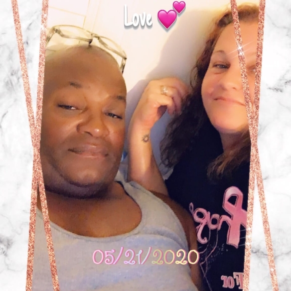 Profile Picture of John Bevins (@johnbevins) on Poshmark