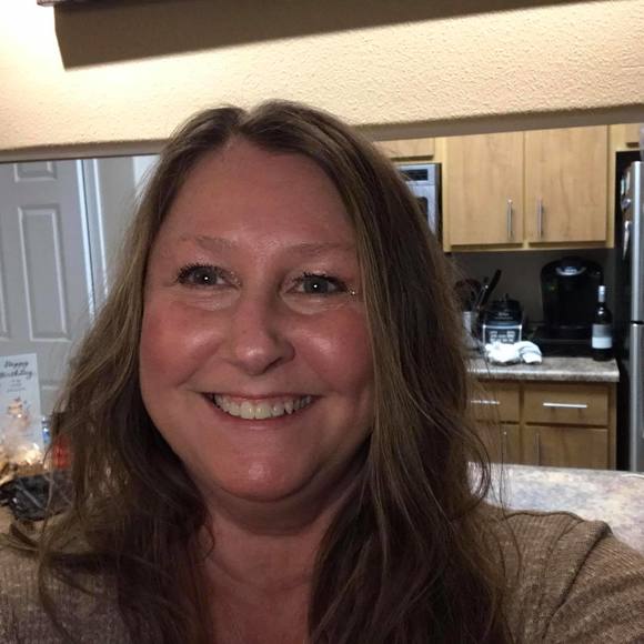 Profile Picture of Jodi Mckinney (@jodilynn0505) on Poshmark