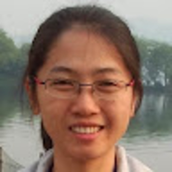 Profile Picture of Qiaoling Huang (@qlhuang1985) on Poshmark