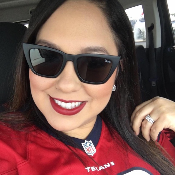 Profile Picture of Diana Barnes (@ddmbarnes) on Poshmark