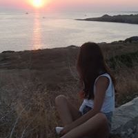 Profile Picture of Roberta Martinelli (@rotrustno1) on Twitter