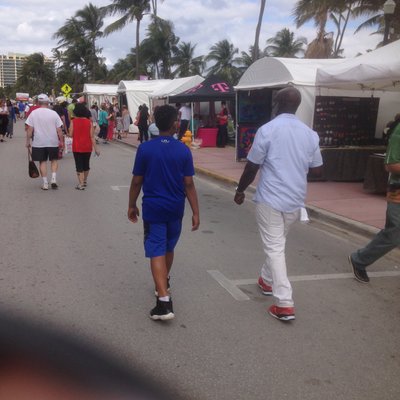 Profile Picture of Bo Peter Jackson (@Candice97851334) on Twitter