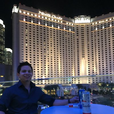 Profile Picture of Nick Handler (@Gator_94) on Twitter