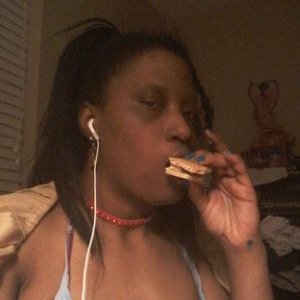 Profile Picture of LiL Lillian Chapman (@barbiegurllilly) on Twitter