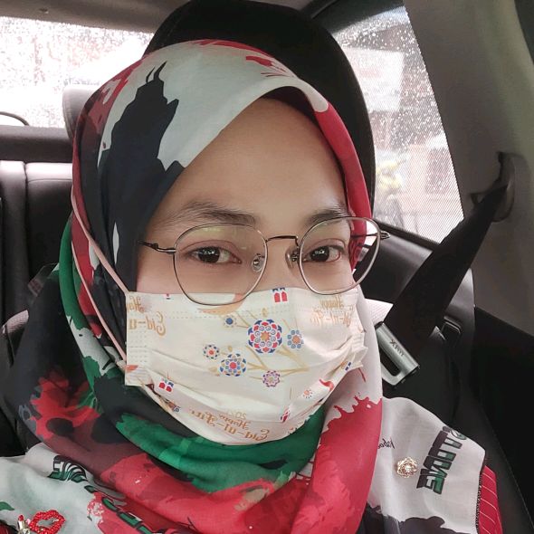 Profile Picture of aiskrim 🇲🇾 hipster (@rose_murad) on Tiktok
