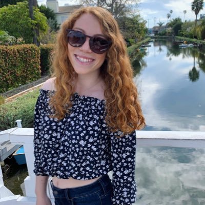 Profile Picture of Elizabeth Goodman (@elizabethhrose3) on Twitter